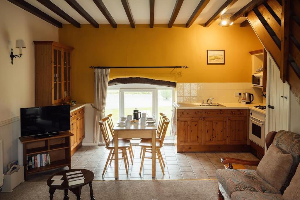 Barn Cottage - Family-Friendly Cottage With Heated Indoor Pool Haverfordwest Luaran gambar